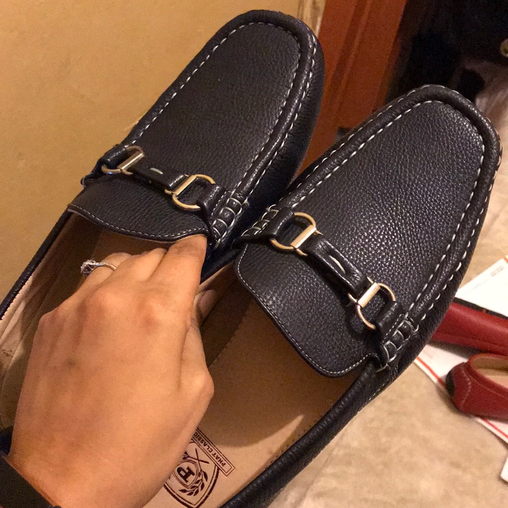 Navy Phat classic Men’s loafers.